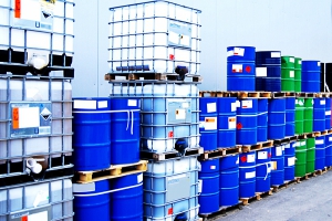 How to export industrial and laboratory chemicals to Nigeria HOW TO EXPORT INDUSTRIAL AND LABORATORY CHEMICALS TO NIGERIA The Lex Artifex Law Office has introduced the Food & Drug (F&D) 協助參與製造嘅公司, 分布, 出口, 和進口受管制的食品和藥品, 以滿足尼日利亞國家食品藥品監督管理署規定的要求 ("NAFDAC"). 該出版物簡要介紹了如何向尼日利亞出口工業和實驗室化學品. As a key requirement to obtaining the license from NAFDAC for the exportation of industrial and laboratory chemicals from overseas into Nigeria, 申請人須持有喺申請年份有效的 nafdac 進口許可證. 步 1 需要以下文件: 化學品的完整細節, 化學品用途的數量和類型. 化學物品的有效 nafdac 進口許可證. 經 nafdac 港口檢查局認可的有效嘅化學物品進口許可證, 說明進口化學品嘅數量 (用于增加數量). 舊陣時來路工業和實驗室化學品的使用記錄, 表明使用數量, 出售或處置和餘額; 銷售證明, 如發票, 收益, 送貨票據/运单 (適用於其他數量). 製造 nafdac 受管制產品的公司必須出示其所有產品在機構登記的證據或開始註冊嘅證據 (如果新製造商). 唔經過進一步加工的易損件化工產品進口公司 (e.g. 制動液, 汽車護理產品, 塗料, 密封膠, 等。) 一定要出示原產國監管機構頒發的製造和免費銷售證書. 表格形式的清單, 其中載有括號內含有成分嘅化學品名稱, 商品代碼協調制度 (房協) 代碼, 同所要求的數量. 材料安全數據表 (Msds) 為來自海外製造商的每一種新化學品 (只適用於申請新項目的申請人). msds 應包含以下信息: 8.1 產品和公司嘅身份 8.2 成分嘅組成同信息 8.3 危險識別 8.4 急救措施 8.5 消防措施 8.6 意外釋放措施 8.7 處理和儲存 8.8 曝光控制/個人防護措施 8.9 物理同化學特性 8.10 穩定性和反應性 8.11 毒物學信息 8.12. 生態信息 8.13. 處置注意事項 8.14. 交通信息 8.15. Regulatory information 8.15. 法規信息 9. 需要強調的是, 所需物品嘅具體化學名稱必須與 msds 上所述的相同. 化學品的一般名稱或物理描述, e.g. 發泡劑, 低密度化學品, 工業氣體, 水柔軟劑, 等. 將不被接受. 10. 申請需要其他政府監管機構批准的化學品公司應附上此類批准函. . G。. 地雷同鋼鐵發展部 () 用于爆炸物的化學品. STEP II Processing of Permit After submission of application, th例如:pplicant will receive an acknowledgment from NAFDAC. lex artifex llp 會定期向申請人介紹其申請的最新進展情況. 申請人須繳納規定的使費和專業費用. STEP III Issuance of Permit Upon the approval of the Permit by NAFDAC, 申請人會收到許可證. IMPORTANT NOTICE Personnel: 具有科學背景的技術官員, 具有普通國家文憑最低資格; nafdac 應需要內德或其同等用途的物品, 以解釋同討論提交申請的物品嘅確切化學性質和使用情況. 技術官員都應負責化學品的處理和儲存. 時間表: 15年嘅處理周期 (15) 申請完成後, 須在遞交申請後營業日內完成. 然而, 中。 15 如果有 nafdac 的合規指令, 則應取消日時間表, 應在申請人遵守《國家武裝與發展援助委員會》時恢復並傳達遵守情況. It is an offence for any company to import chemicals from overseas into Nigeria without a Chemical Import Permit. 所授予的許可證係對申請人的進口授權, 並應, 因此, 在下單或運徃尼日利亞之前獲得. 新項目可獲額外許可證, 唔喺當前許可證中或當前許可證中嘅物料嘅額外數量. 所有文件必須使用英文. 下一步? 以上內容僅提供概述, 無論如何並不構成法律意見. 建議讀者獲得具體嘅專業指導. 關於莱克斯·阿蒂菲克斯Llp莱克斯·阿蒂菲克斯Llp係製造商嘅窗口, 出口商, 同受管制食品和藥品產品的經銷商在尼日利亞尋求許可證, 並尋求進入尼日利亞市場. 我哋係尼日利亞法律合規和盡職調查服務嘅一站式商店. 我哋透過貿易流程嘅每一步及以後為客戶提供法律指導.  To learn more about the Lex Artifex LLP's Food & Drug (F&D) 幫助台以及我哋點樣喺尼日利亞為您提供代理, 請發送電子郵件: lexartifexllp@lexartifexllp.com; 叫 +234.803.979.5959.DF藥物